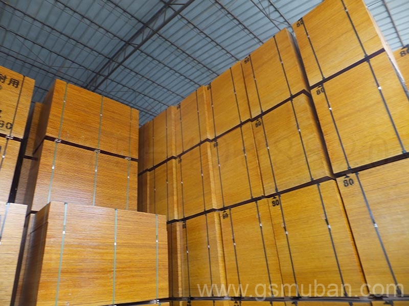 東莞建筑模板1220*2440*12mm多少錢一張? 東莞建筑模板1220*2440*12mm多少錢一張?